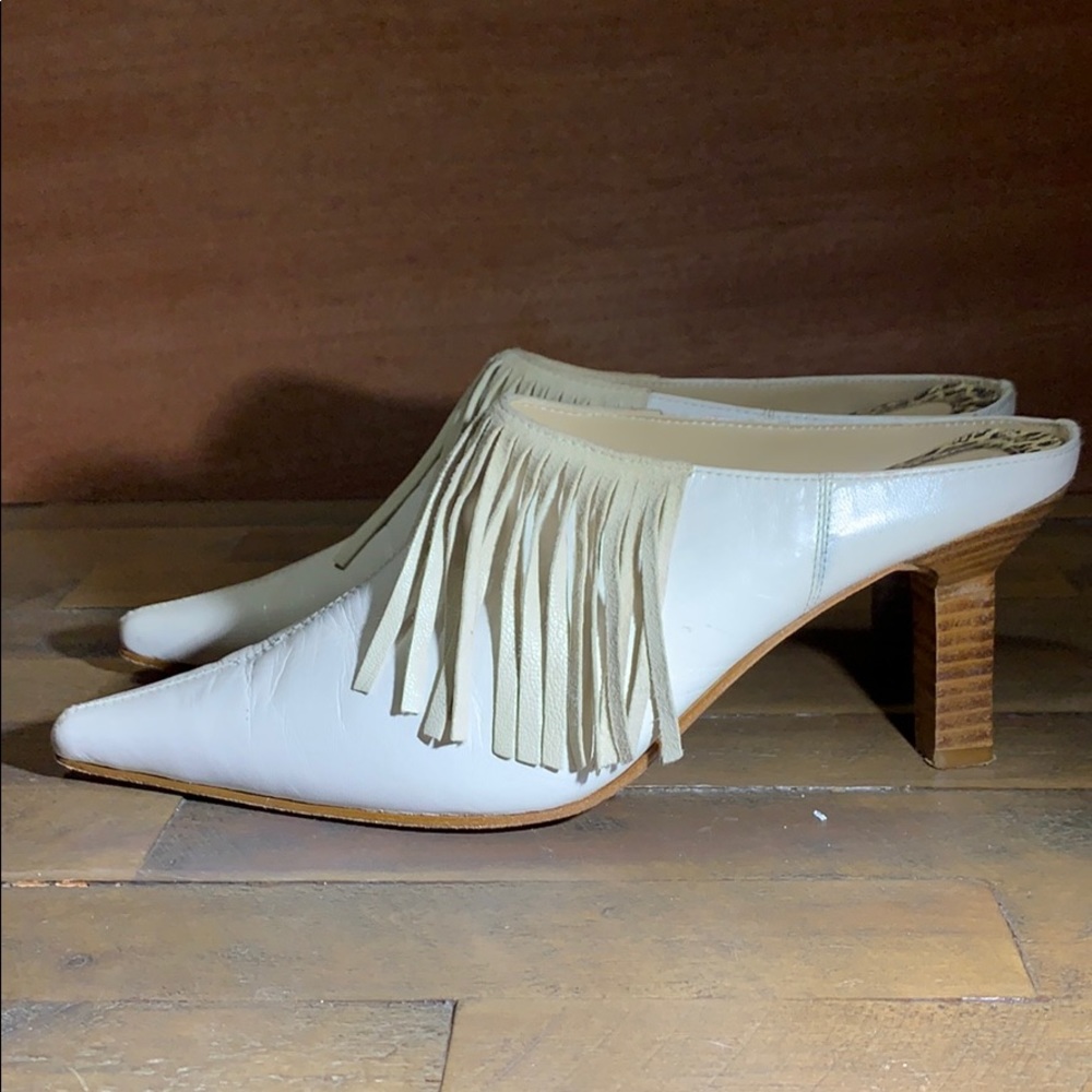 Slip in heel